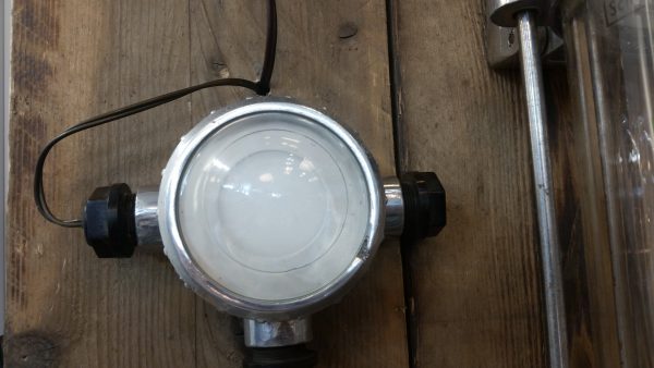 Aluminium Wall Light (EFFICIENT LIGHT - GBS240 )